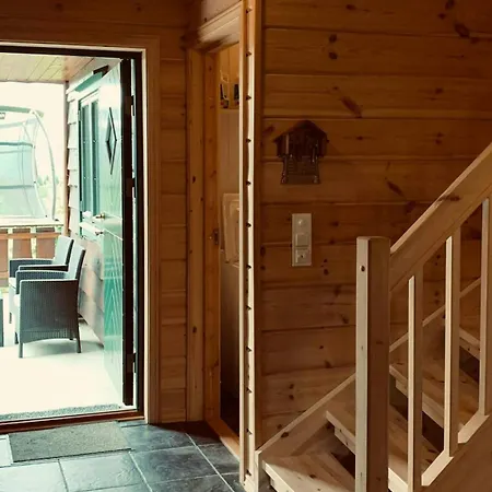 Countryside With Jacuzzi Near Stryn Feriehus