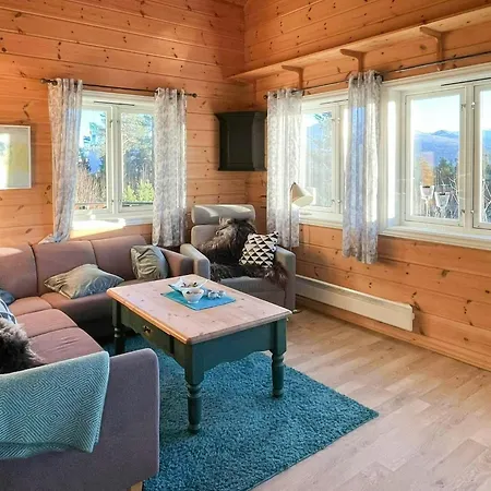 Countryside With Jacuzzi Near Stryn Solberg (Sogn og Fjordane)