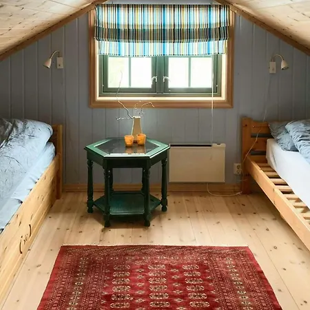 Countryside With Jacuzzi Near Stryn Feriehus