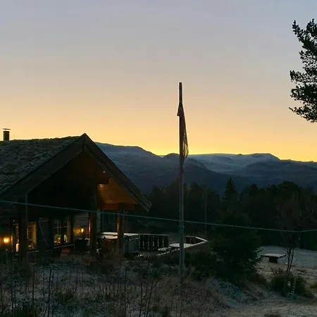 Countryside With Jacuzzi Near Stryn * Solberg (Sogn og Fjordane)
