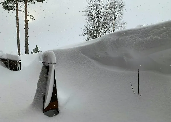 בית נופש Countryside With Jacuzzi Near Stryn Solberg (Sogn og Fjordane)