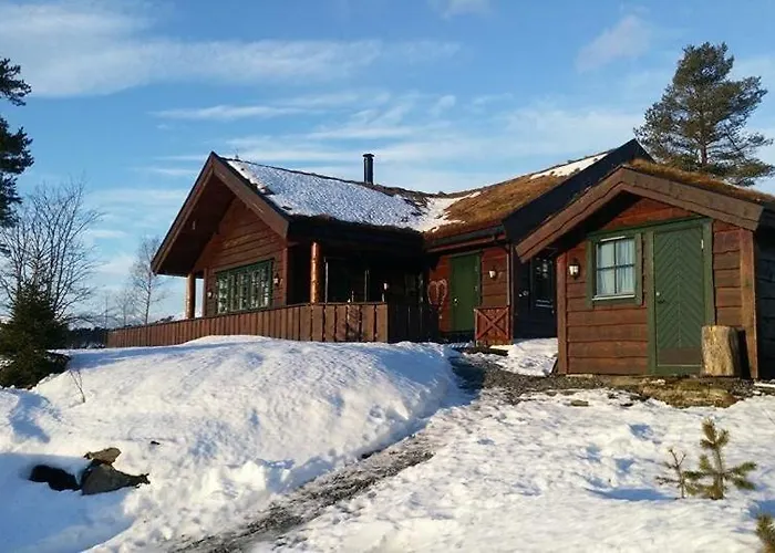 בית נופש Countryside With Jacuzzi Near Stryn *
