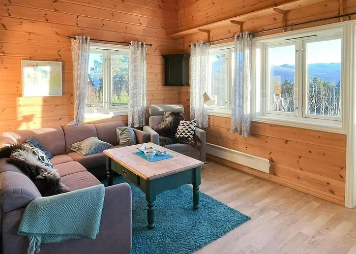 Countryside With Jacuzzi Near Stryn Solberg (Sogn og Fjordane)